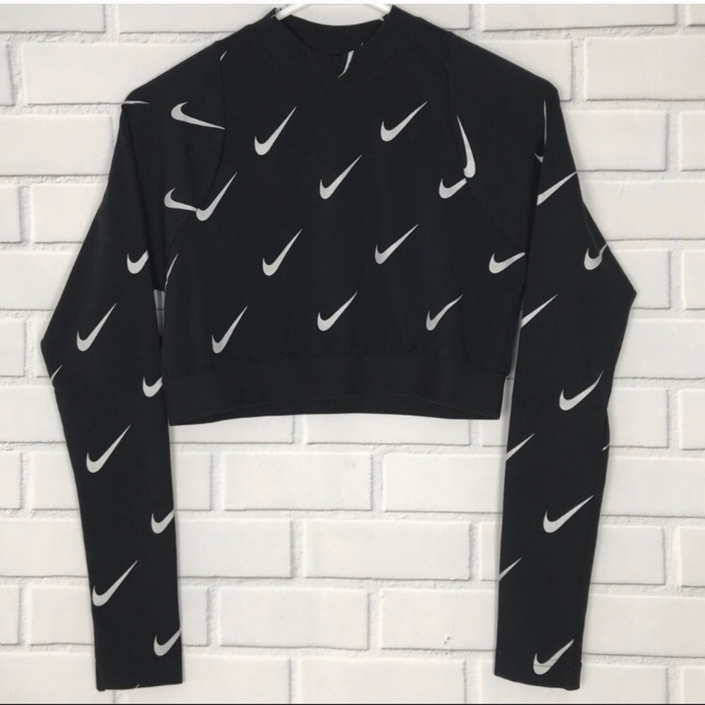 NEW Nike Long Sleeve Crop Top